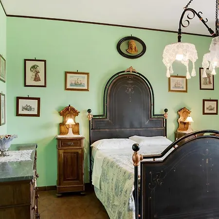Clematis Apartment Cisterna d'Asti